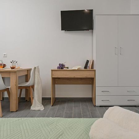 Vive Mare Plaka II Aparthotel Kültér fotó