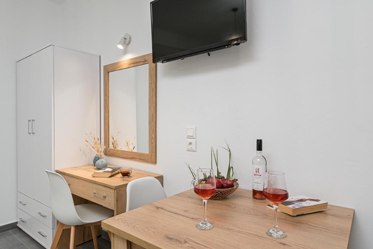 Vive Mare Plaka II Aparthotel Kültér fotó