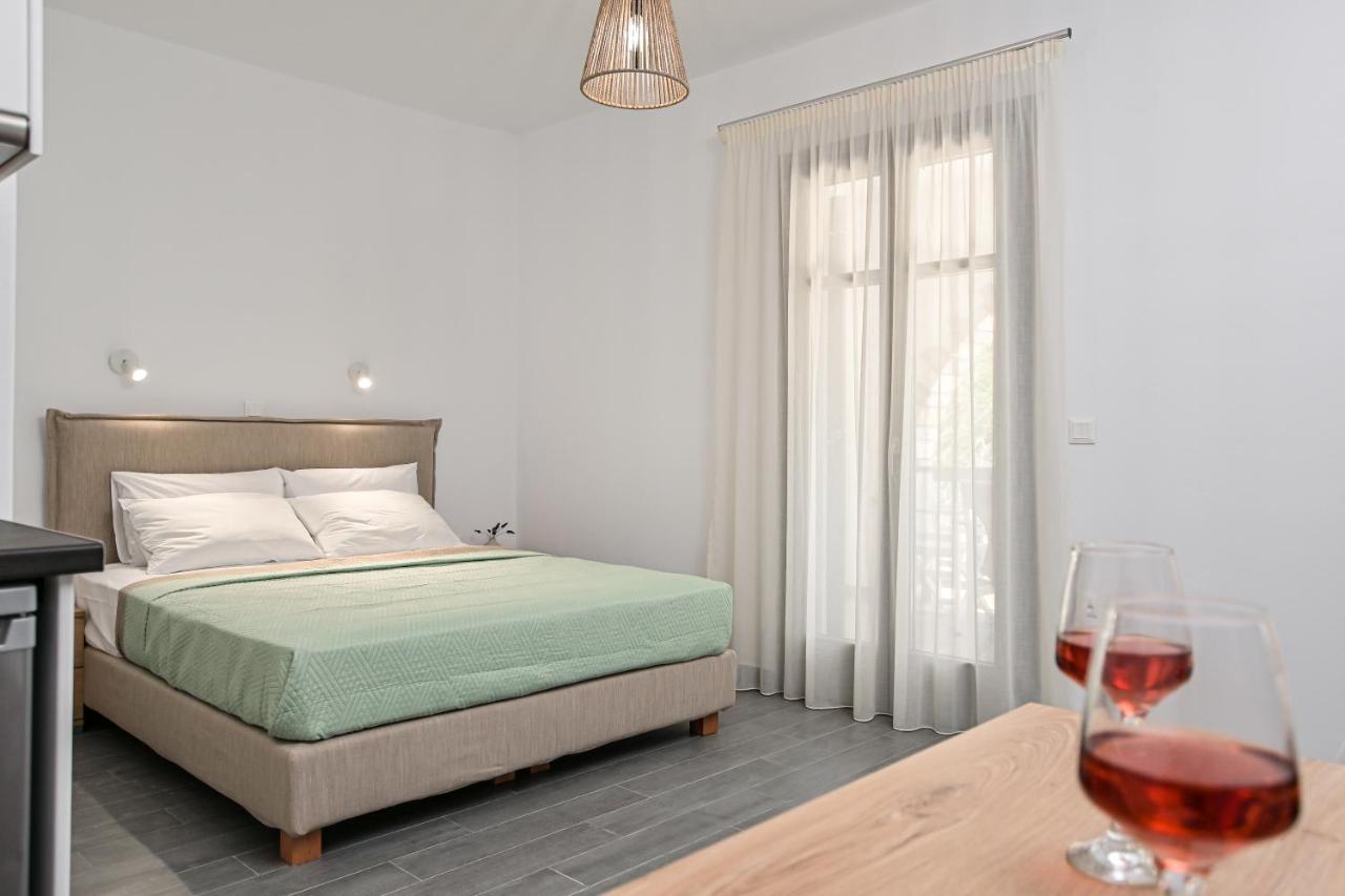 Vive Mare Plaka II Aparthotel Kültér fotó